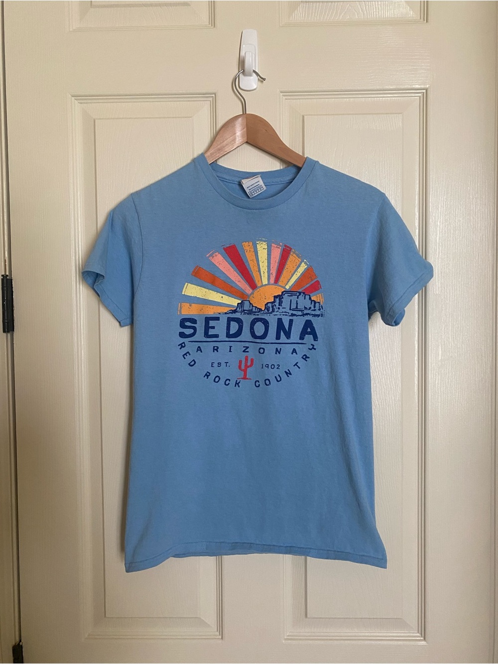 Sedona Graphic Tee - Light Blue Short Sleeve